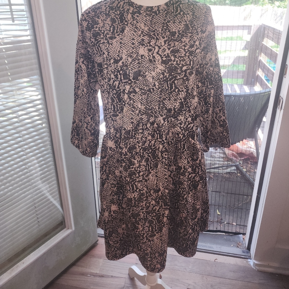 Zara NWT baby doll snakeskin high low hem